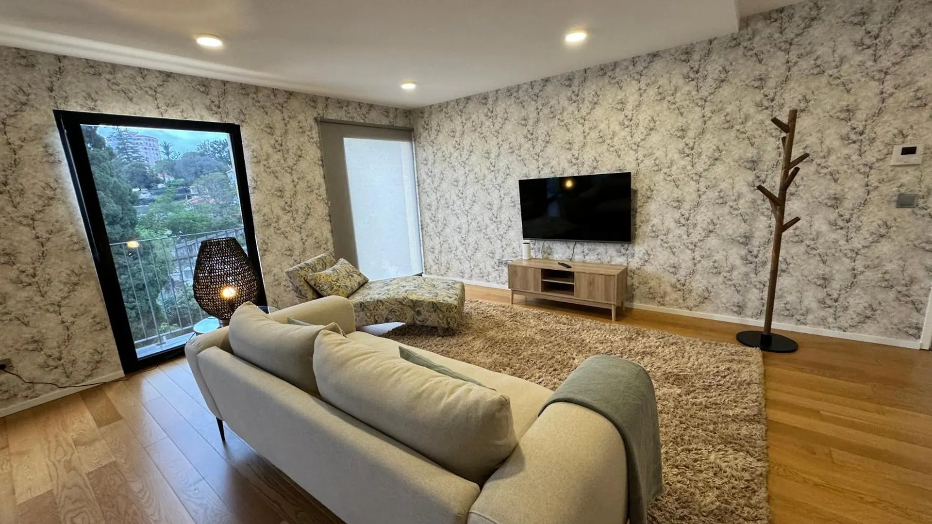 Apartment Carreira Residence Funchal