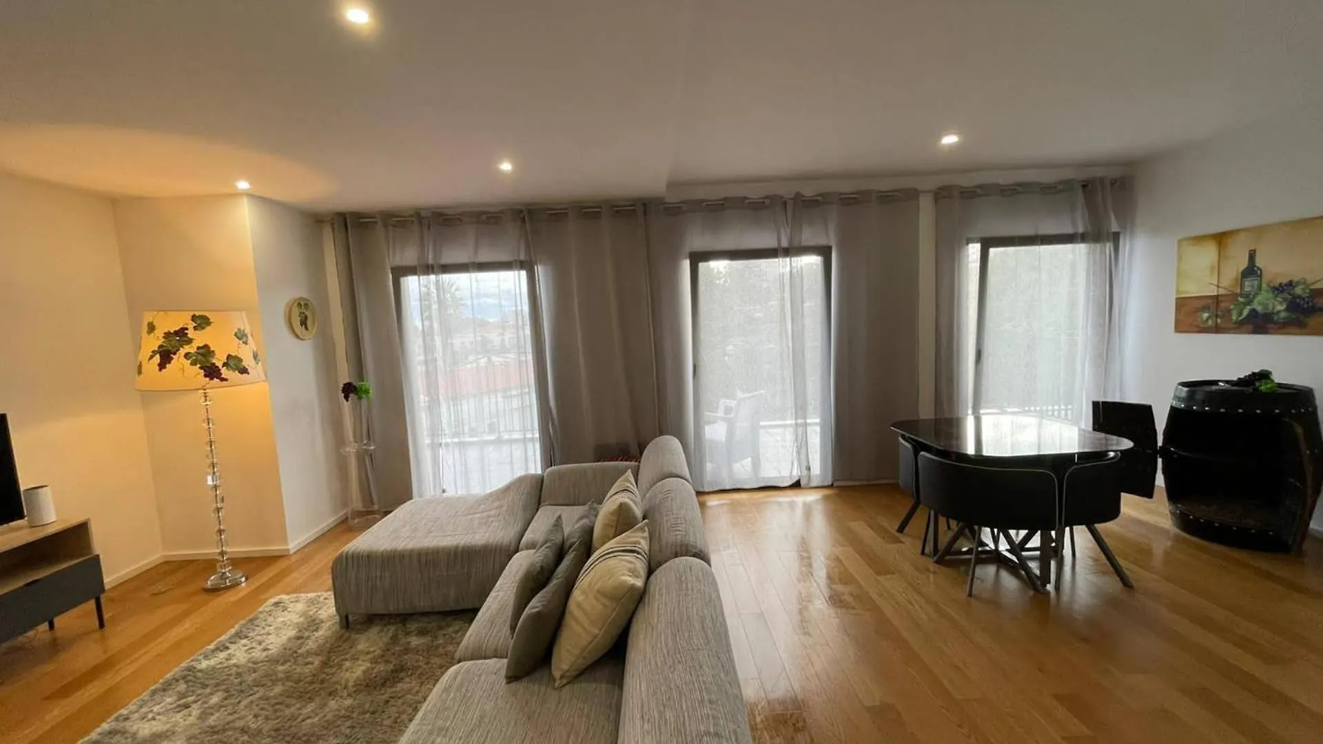 Apartment Carreira Residence Funchal