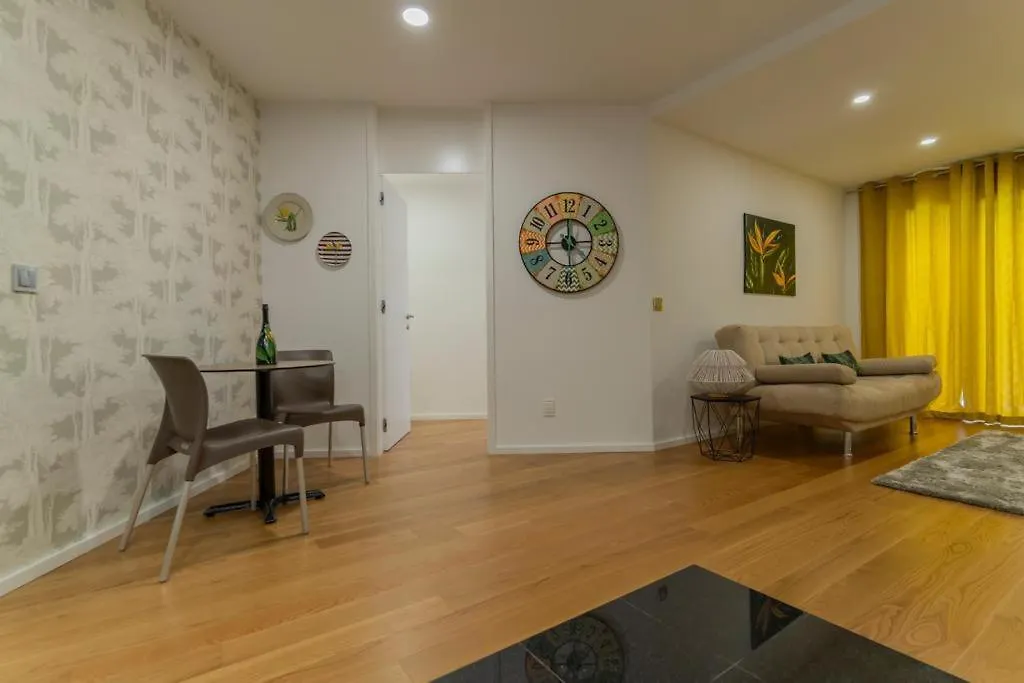 Carreira Residence Funchal  Apartment